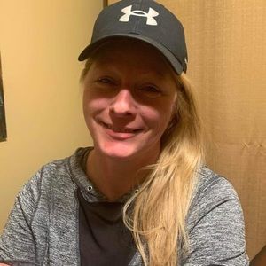 Meet your Posher, Guylaine